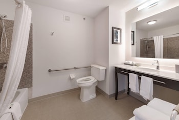 Suite, 1 King Bed with Sofa bed, Non Smoking (Living Room)