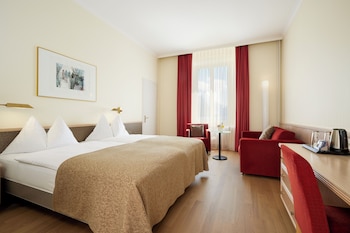 Executive Double Room with lake view - without balcony