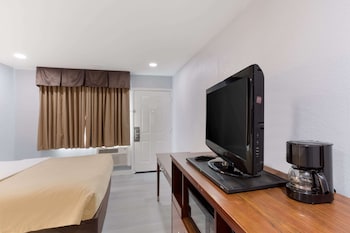Standard Double Room, 2 Double Beds, Non Smoking