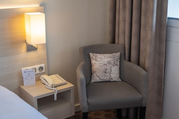 Superior Room, 1 Queen Bed, Non Smoking, Sea View