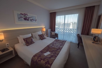 Comfort Room, 1 Queen Bed (Twin bed on request)