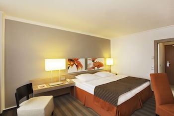 Comfort Queen Room