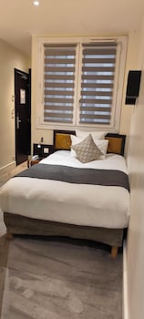 Single Room - 1 large single bed