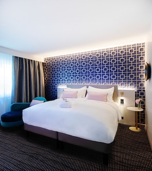 Junior Suite, 1 King Bed