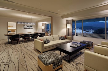 Presidential Suite, 2 Bedrooms, Mountain View