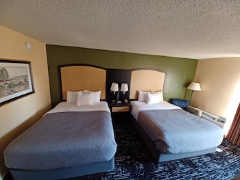 Standard Room, 2 Double Beds, Non Smoking