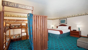 Suite, Multiple Beds