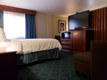 Suite, Multiple Beds