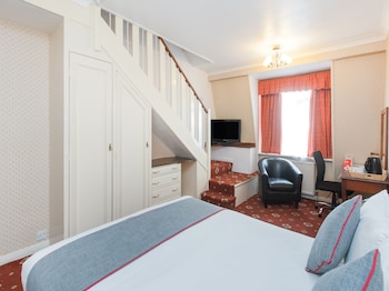 Standard Quad Room with View