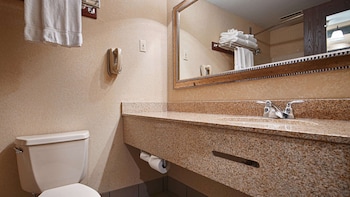 Suite, 1 Queen Bed, Non Smoking, Refrigerator & Microwave
