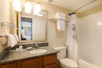 Studio Suite, 2 Double Beds, Non Smoking