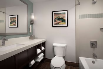 Room, 2 Queen Beds