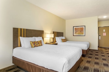 Standard Room, 2 Queen Beds, Non Smoking, Refrigerator & Microwave