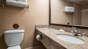 Suite, 1 King Bed, Non Smoking, Refrigerator & Microwave