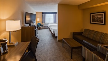 Suite, 2 Double Beds, Non Smoking, Refrigerator & Microwave