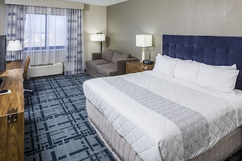 Standard Room, 1 King Bed