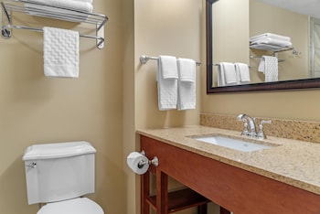 Suite, 2 Queen Beds, Non Smoking, Refrigerator & Microwave