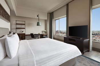 Executive Room, 1 King Bed