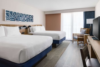 Room, 2 Queen Beds (Gulf View)