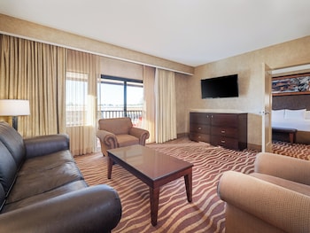 Suite, 1 Bedroom, Balcony