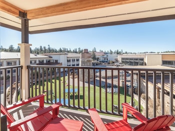 Suite, 1 Bedroom, Balcony