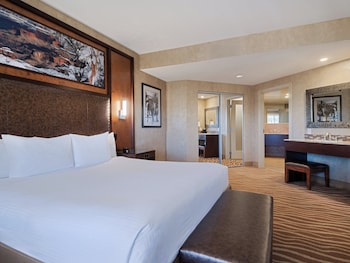 Suite, 1 Bedroom, Balcony