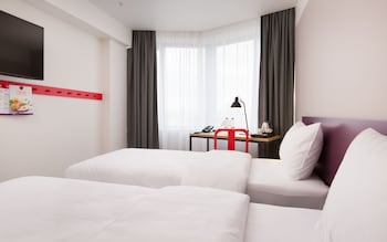 SMART Standard Double or Twin Room
