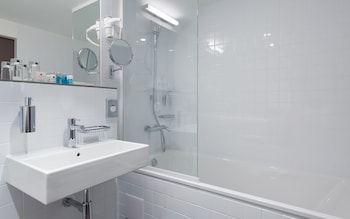 Junior Suite, City View, Executive Level