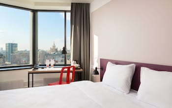 Standard Double or Twin Room, City View, Executive Level