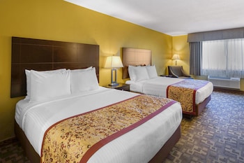 Standard Room, 2 Queen Beds, Non Smoking, Refrigerator & Microwave