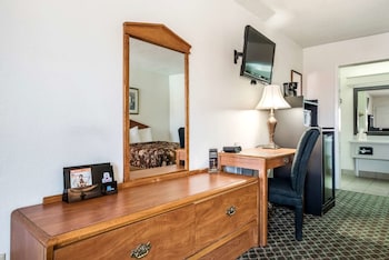Room, 1 Queen Bed, Non Smoking