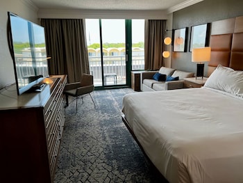 Room, 1 King Bed with Sofa bed, Balcony, City View