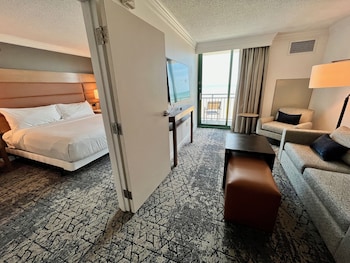 Studio Suite, Multiple Beds, Balcony, Pool View