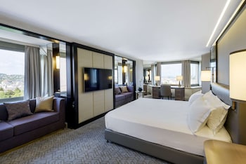 Presidential Suite, 1 King Bed, Non Smoking