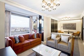 Junior Suite, 1 King Bed, Non Smoking (Danube)