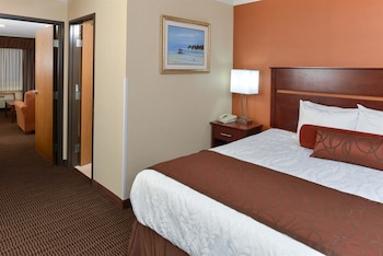 Suite, 1 King Bed, Non Smoking, Jetted Tub (Oversized Room)
