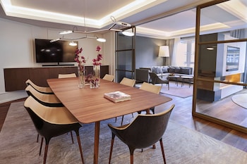 Presidential Suite
