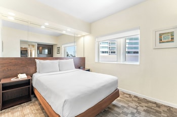 Queen Suite