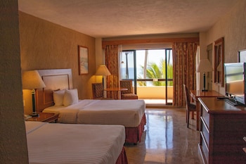 Standard Room, 2 Double Beds, Ocean View