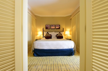 Junior Suite, 1 Queen Bed