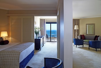 Junior Suite, 1 Queen Bed