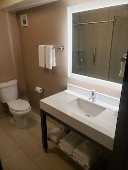 Suite, 2 Queen Beds, Non Smoking