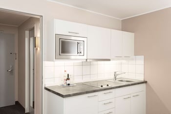 Apartment (Apartment)