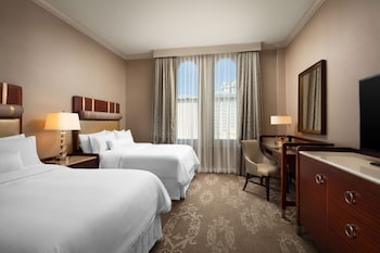 Deluxe Room, 2 Double Beds