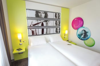 Standard Suite, 2 Double Beds, Connecting Rooms