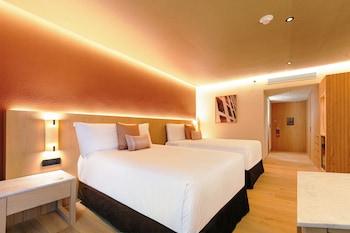 Deluxe Plus Doble