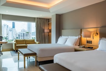 Executive Room, 2 Queen Beds, City View