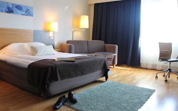Standard Room, 1 Queen Bed, Non Smoking