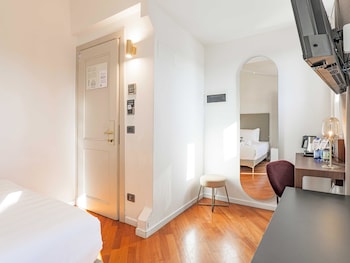 Superior Single Room, Non Smoking