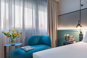 Prestige Twin Room